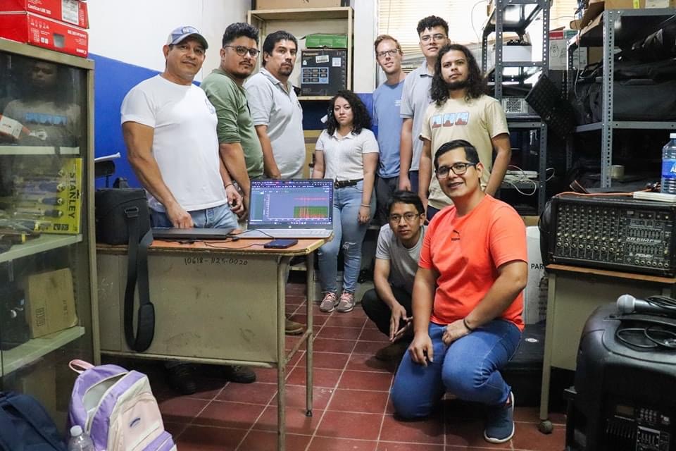 Team field operations for the Santa Ana Volcano seismic monitoring network